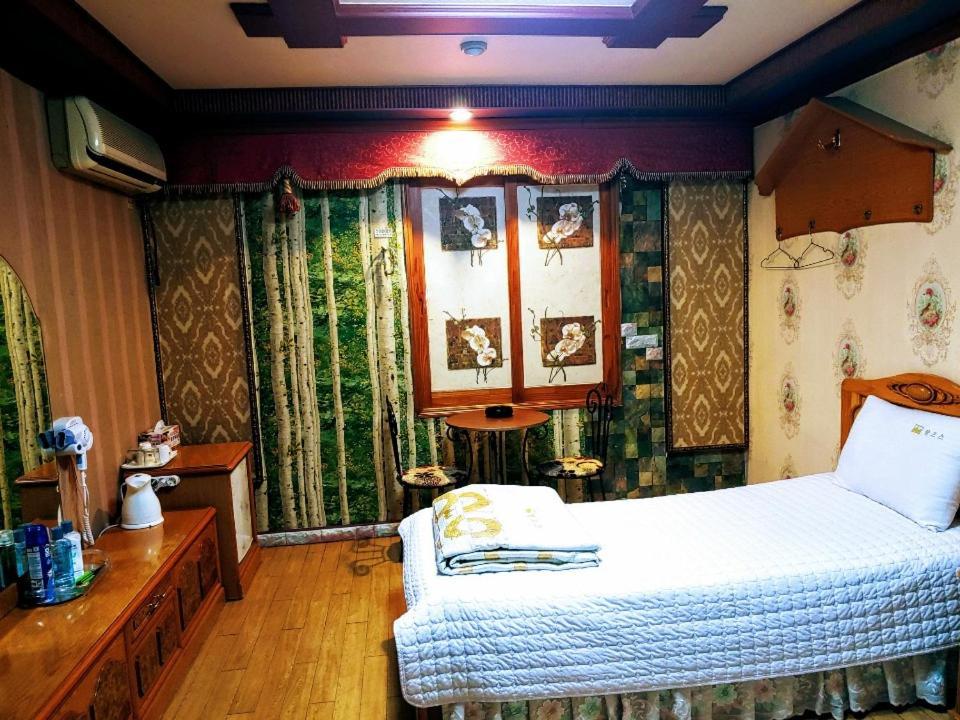 בוסאן Alps Motel מראה חיצוני תמונה